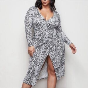 NWT Good American The Runaround Wrap Dress Python Size 4